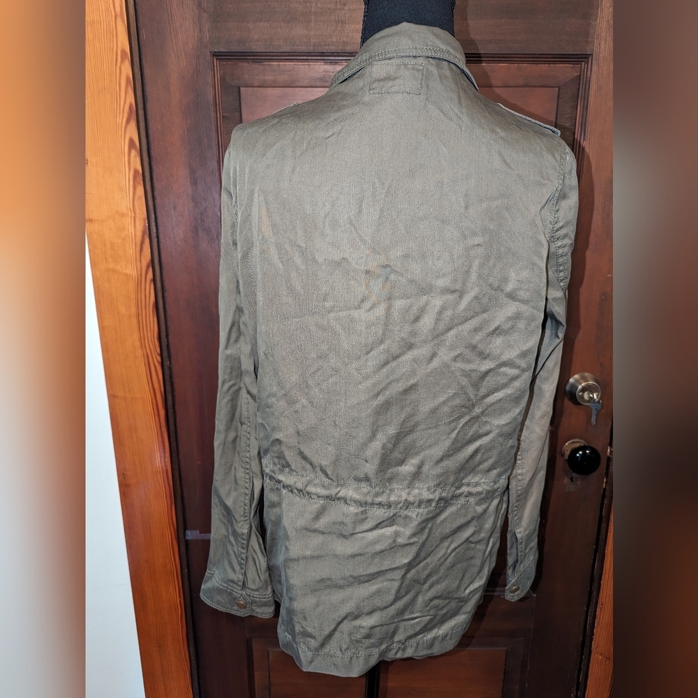 Best Spring Jacket Ever - image 7